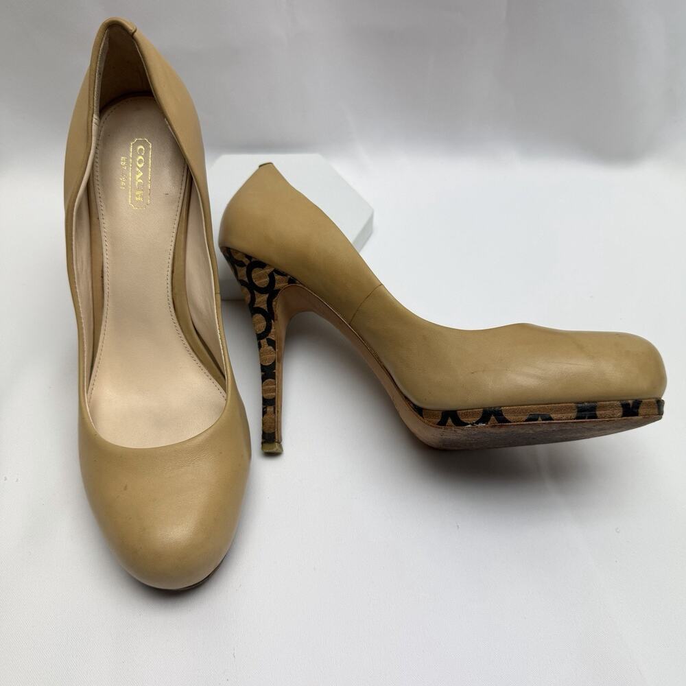 Coach Alexa Pumps Size 10B Nude Leather Heels Signature Logo Platform Stiletto